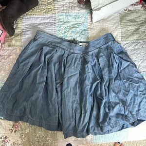 American Eagle Outfitters denim pleated miniskirt size M ASO Lydia Martin